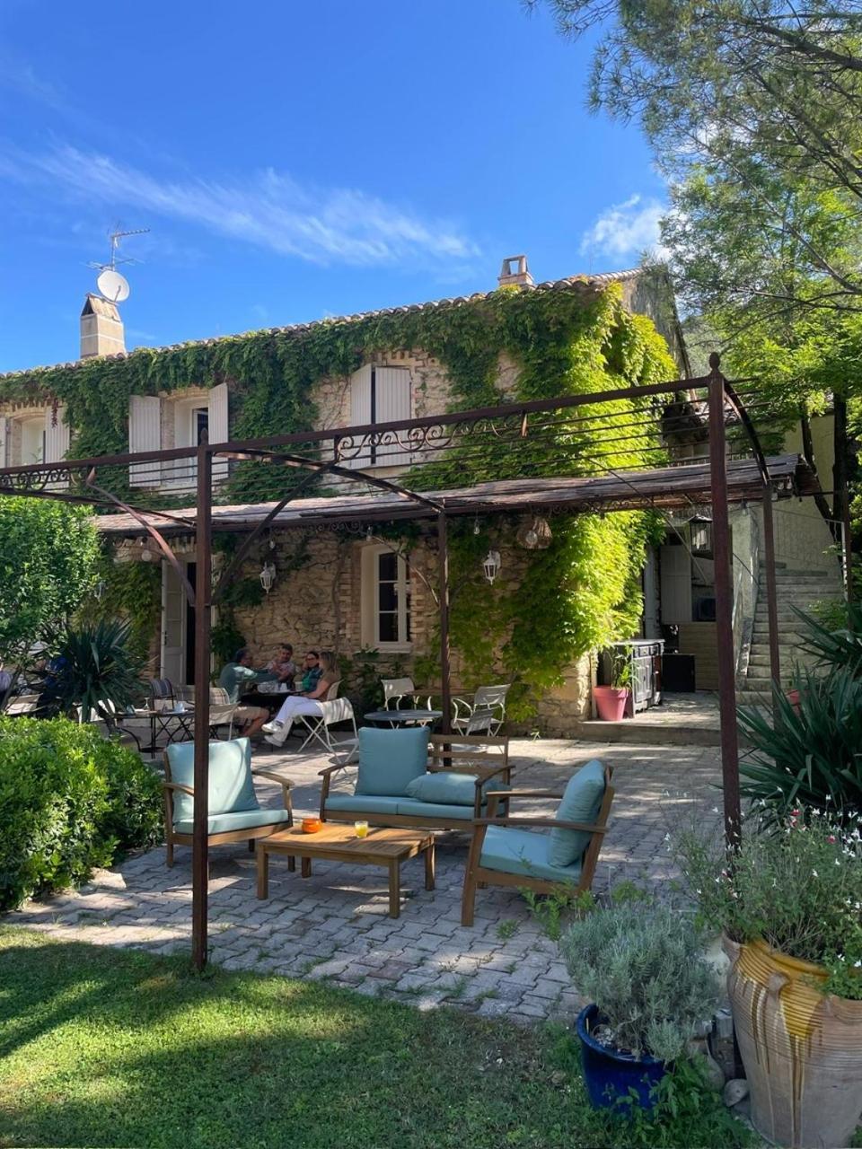 Logis Hotel La Sommellerie Châteauneuf-du-Pape Exterior foto